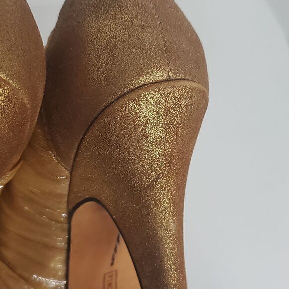 Vince Camuto VC Moda Golden Bronze Heels Women 6B Gold Sparkle Pumps - Picture 12 of 14